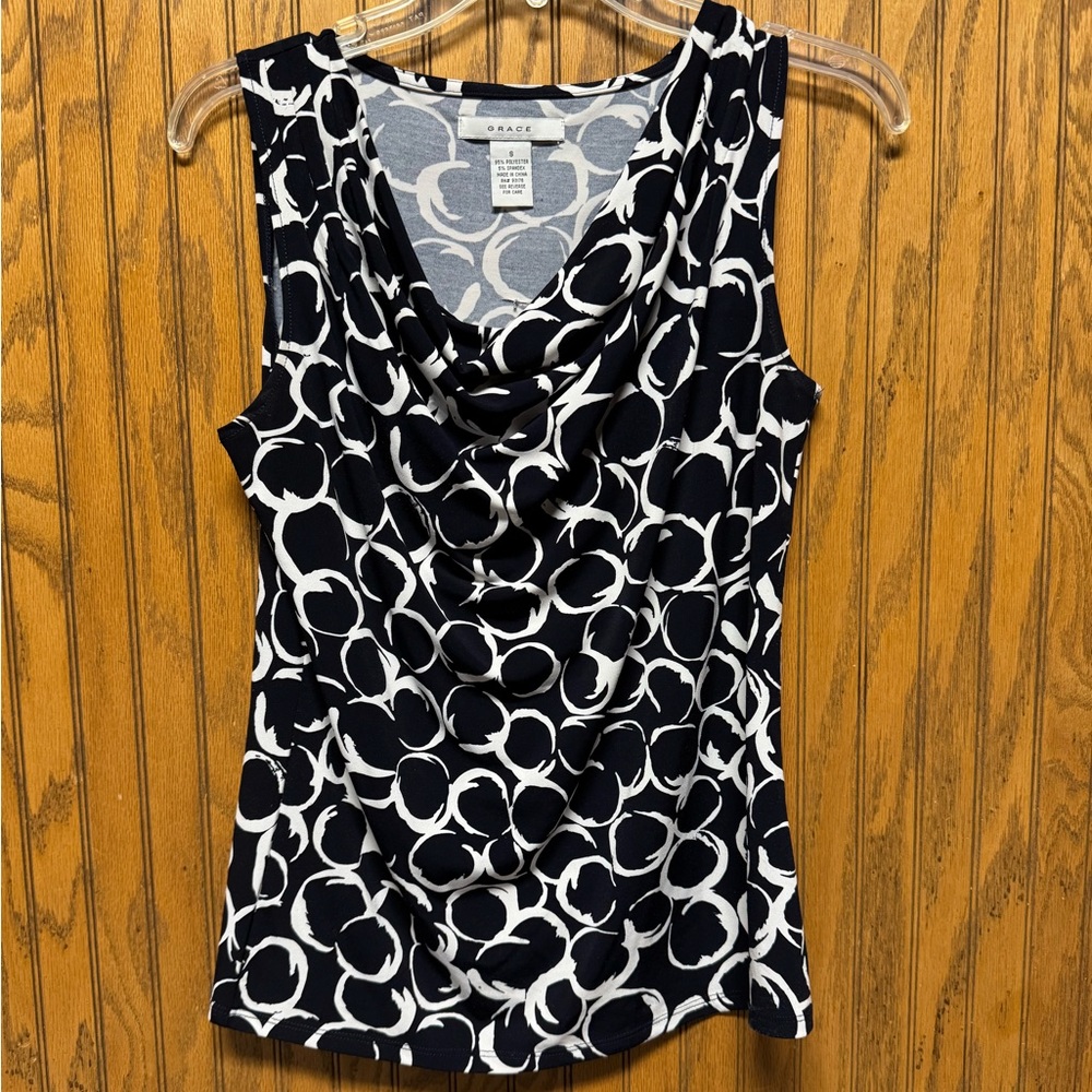 Grace Black & White cow neck top size small